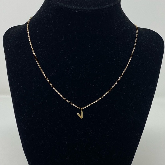 14K Solid Gold V Initial Pendant - Picture 6 of 6